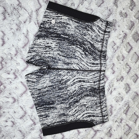 lululemon athletica Pants - 𝅺Lululemon Water: Sweat 2 Swim Water Short